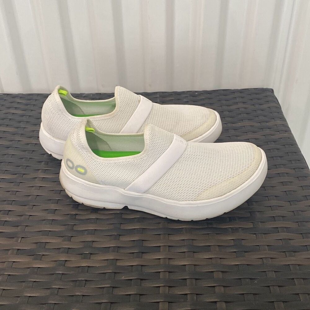 Oofos sneakers women’s size 7